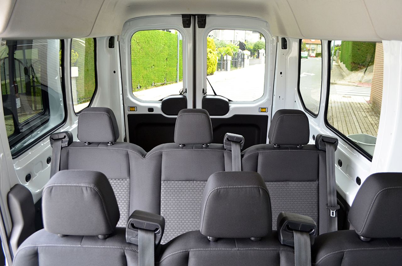Ford Transit 350 Combi L3H2 2.0 Tdci 130cv 9 plazas - Foto 13