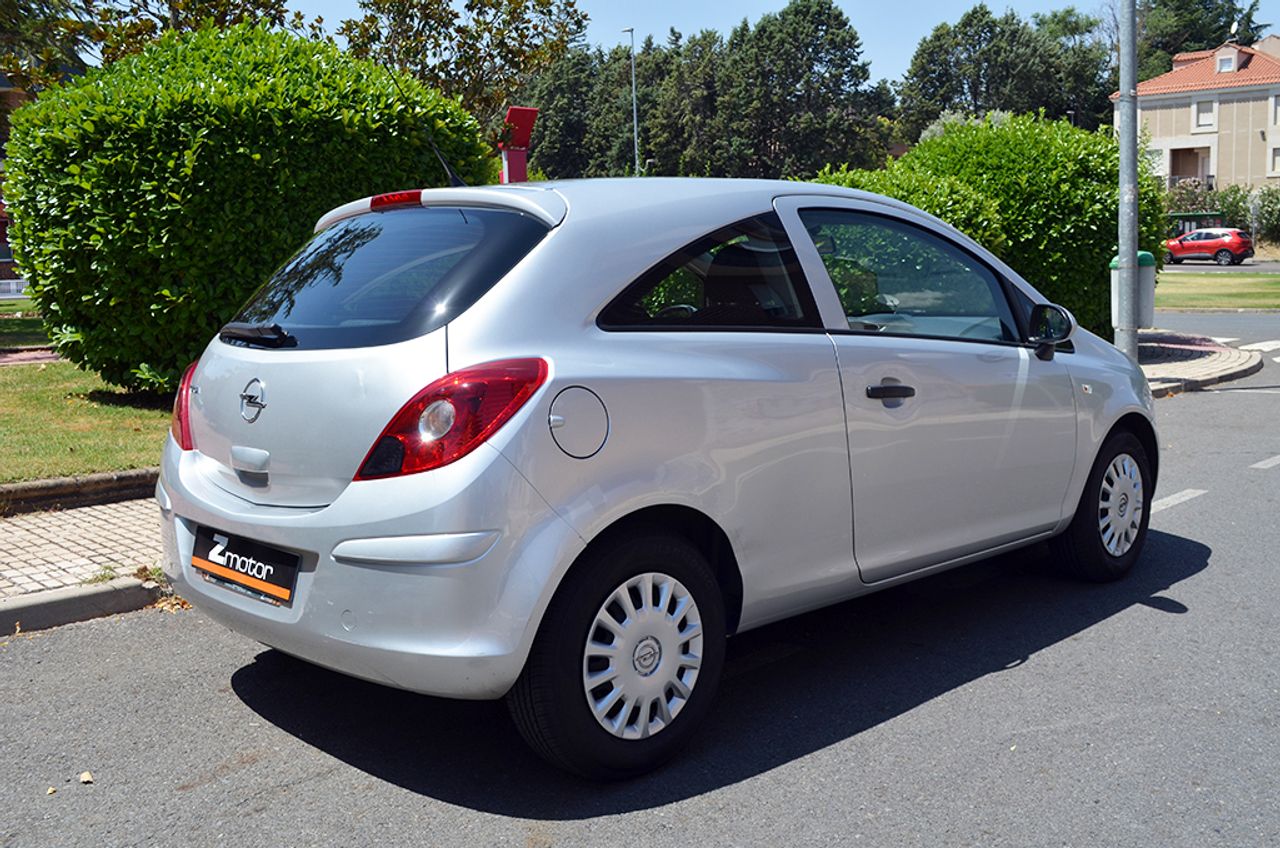 Opel Corsa 3p Essentia 1.2 85 CV - Foto 4