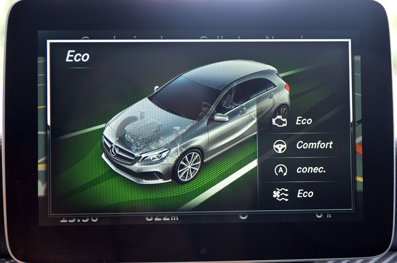 Mercedes Clase A A 200 d 7G-DCT 136cv AMG - Foto 69