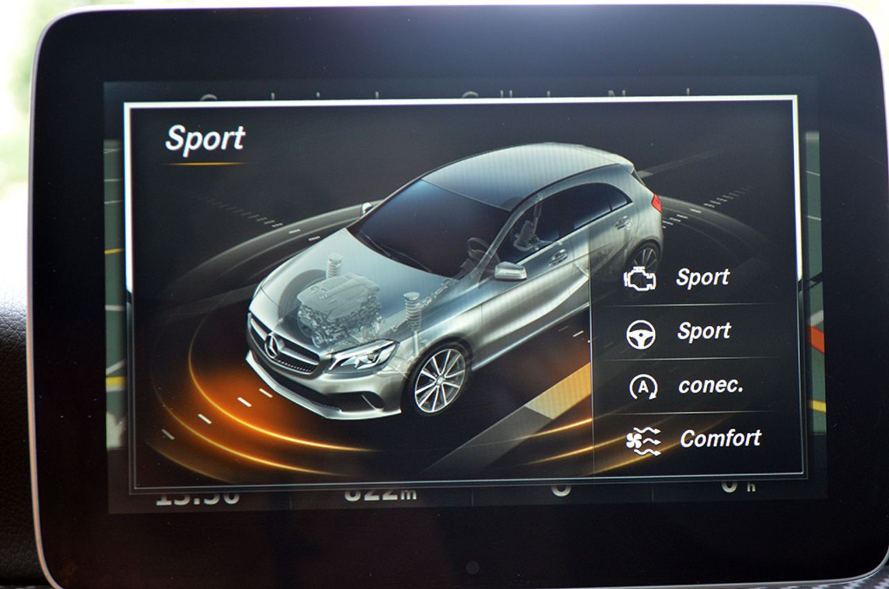 Mercedes Clase A A 200 d 7G-DCT 136cv AMG - Foto 67