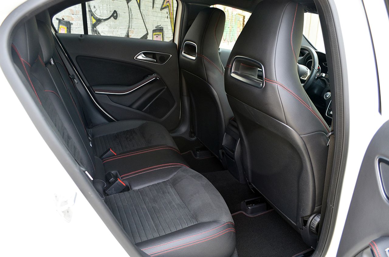 Mercedes Clase A A 200 d 7G-DCT 136cv AMG - Foto 12