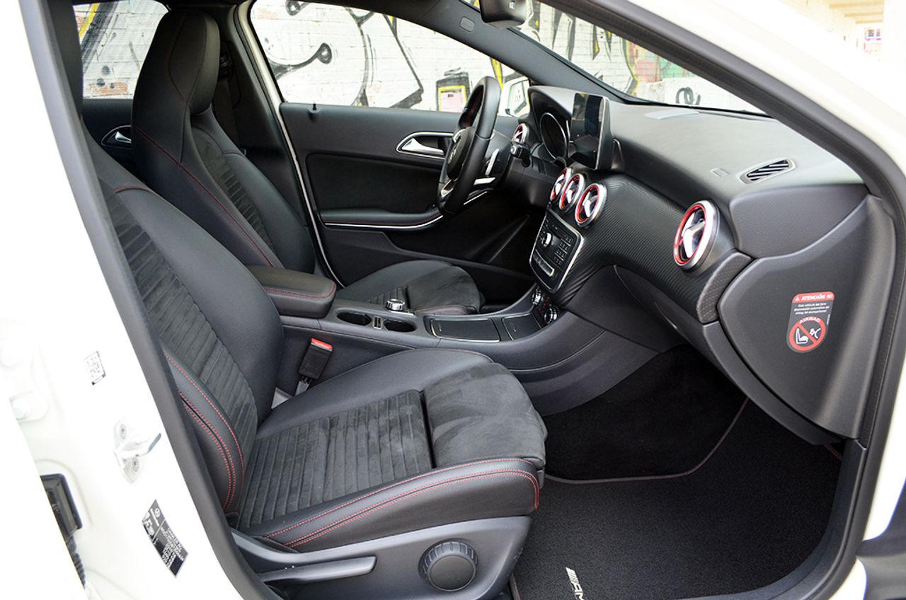 Mercedes Clase A A 200 d 7G-DCT 136cv AMG - Foto 13
