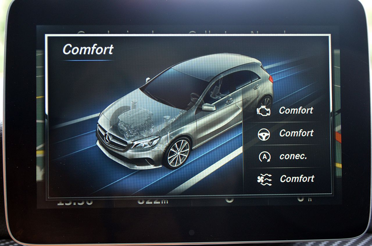 Mercedes Clase A A 200 d 7G-DCT 136cv AMG - Foto 70