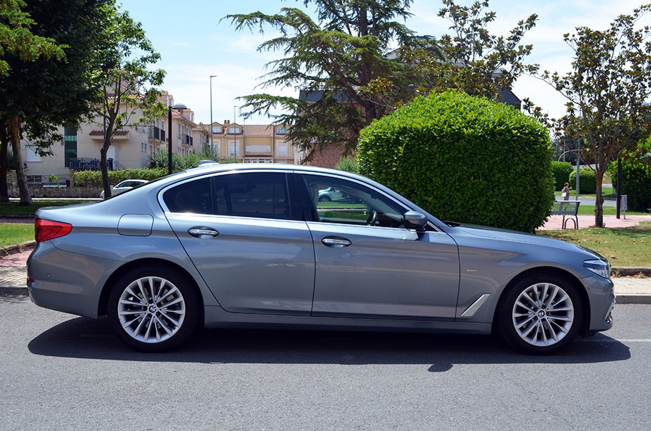 BMW Serie 5 520d Berlina Aut. 190cv Luxury - Foto 5