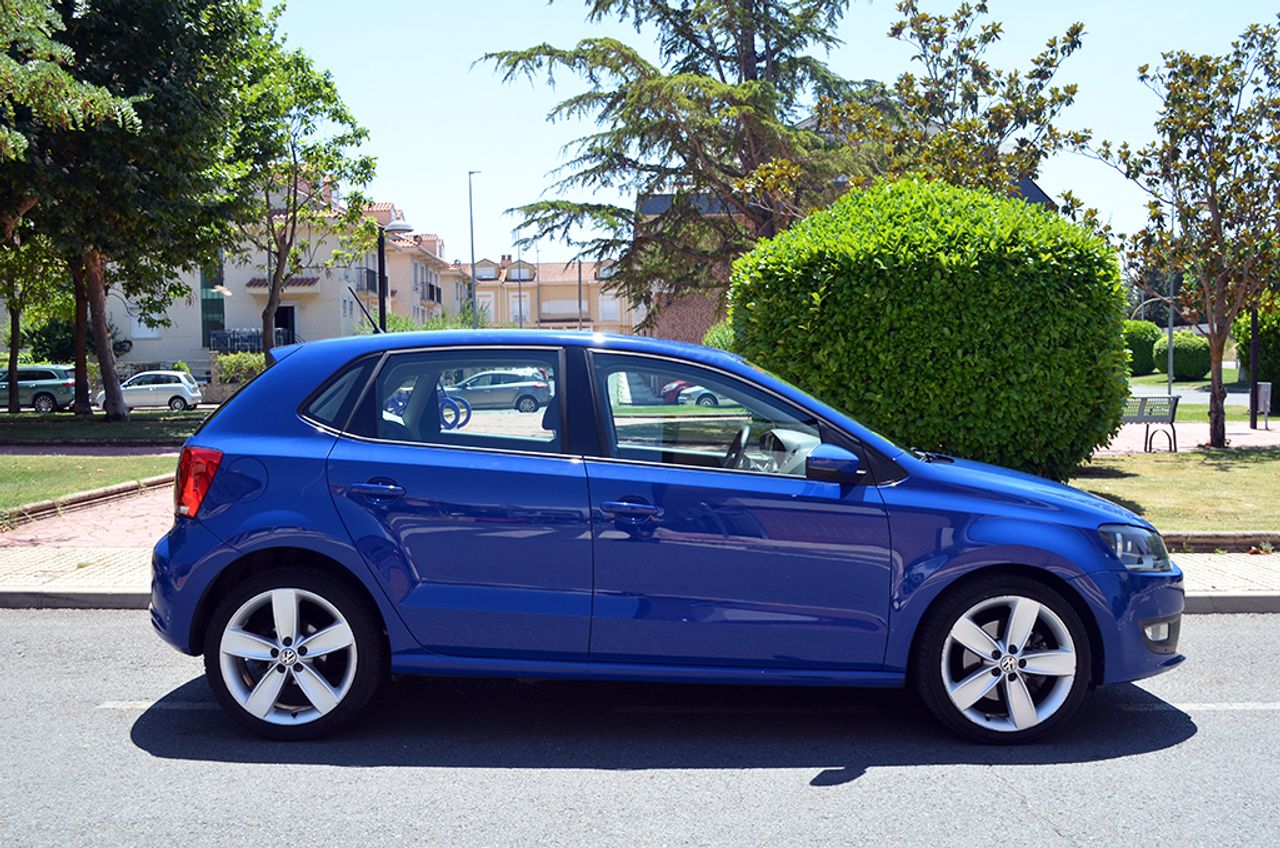 Volkswagen Polo 5p Sport 1.6 TDI 105 CV - Foto 5