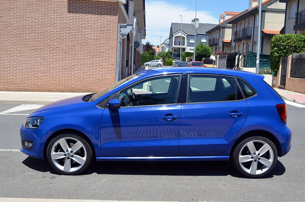 Volkswagen Polo 5p Sport 1.6 TDI 105 CV - Foto 29