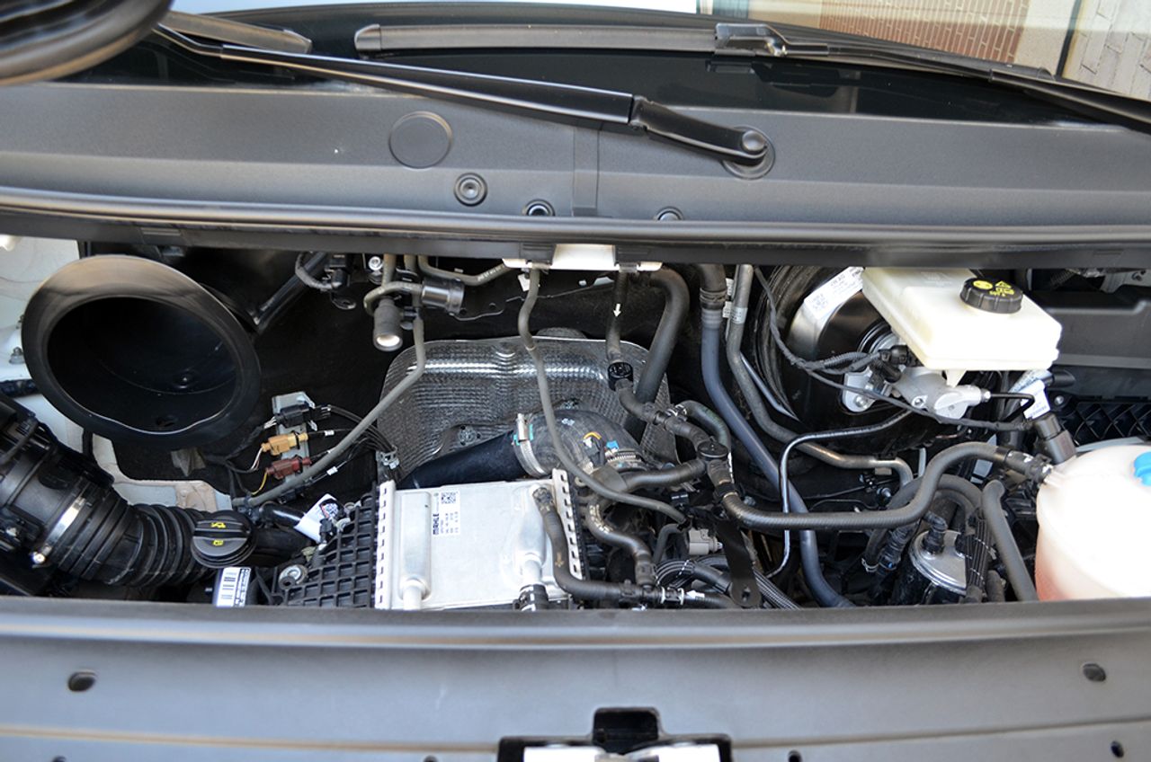 Volkswagen Crafter 35 L3H2 2.0 Tdi 140cv Auto 8 vel. - Foto 50