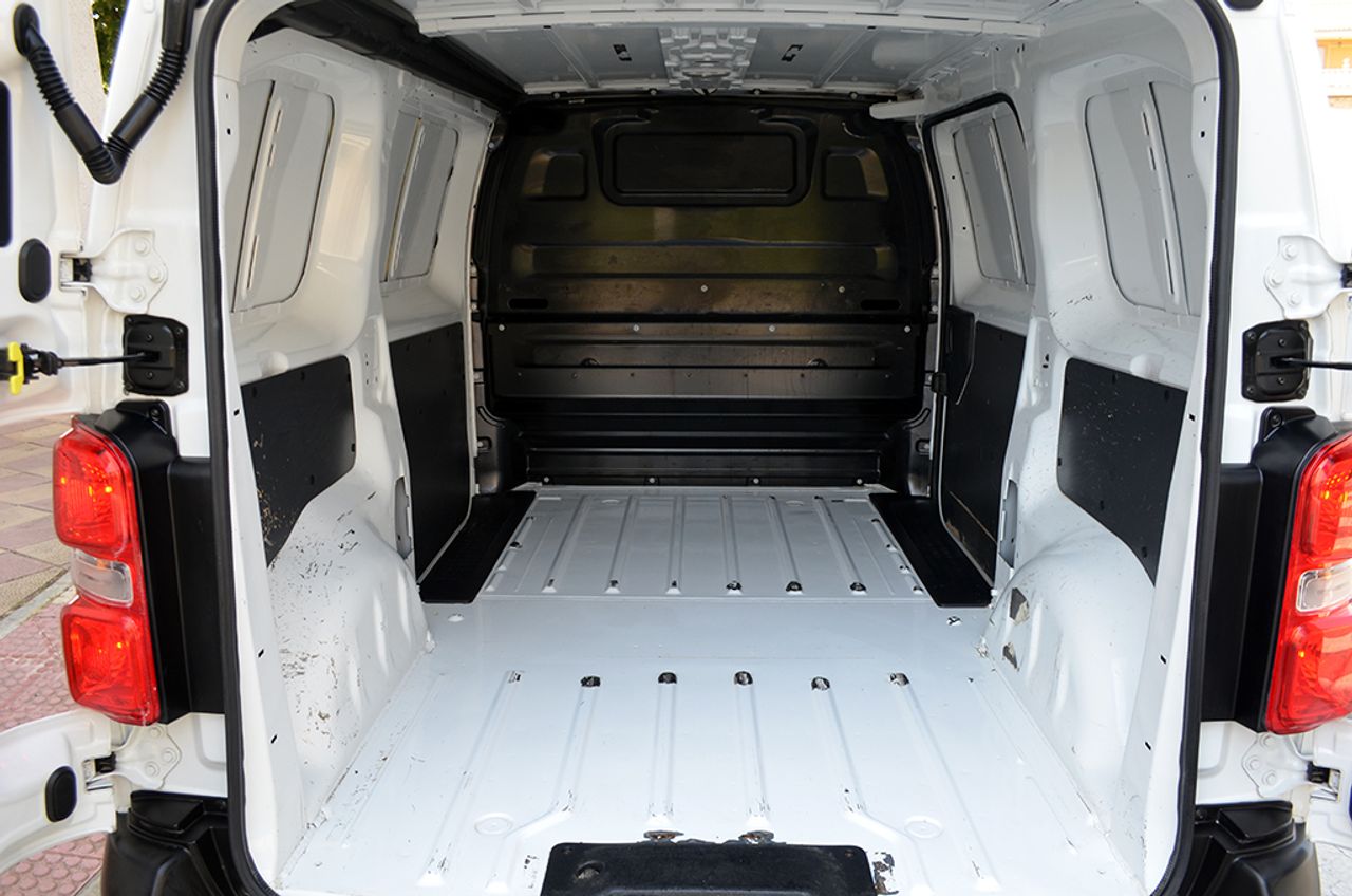 Opel Vivaro Electric BEV 330 75kWh 136cv Innovation M - Foto 10