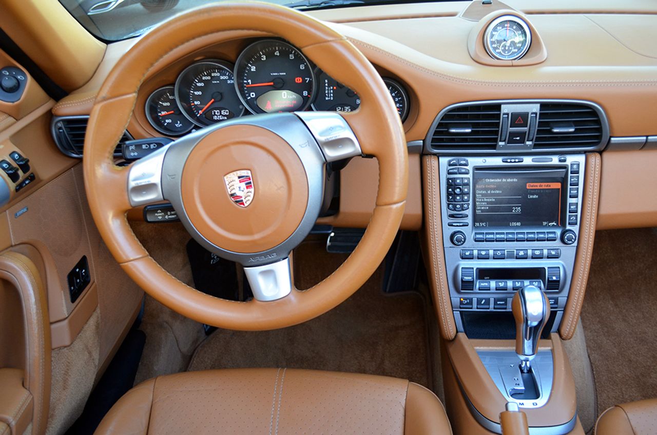Porsche 911 Carrera Cabriolet Tiptronic 325cv - Foto 14