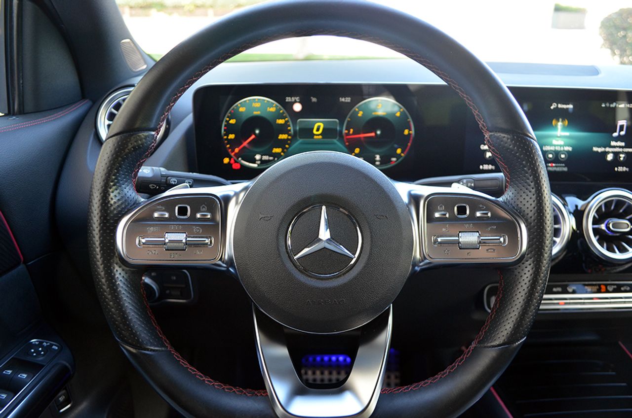 Mercedes GLA 200 d 8G-DCT 150cv - Foto 15