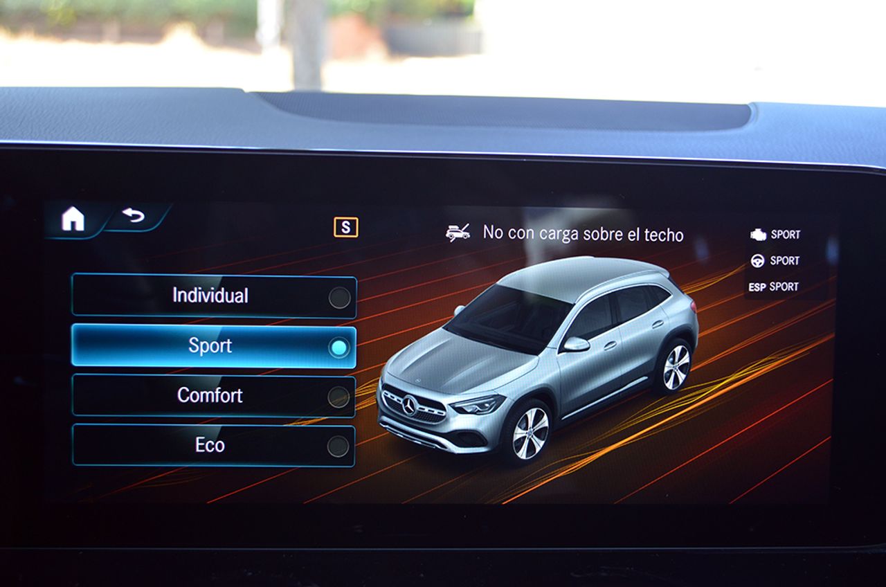 Mercedes GLA 200 d 8G-DCT 150cv - Foto 67