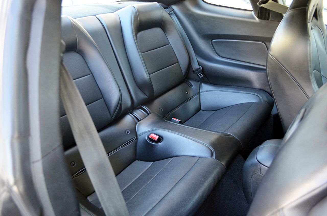 Ford Mustang Fastback Bullitt Special Edition 5.0 Ti-VCT V8 338 kW - Foto 13
