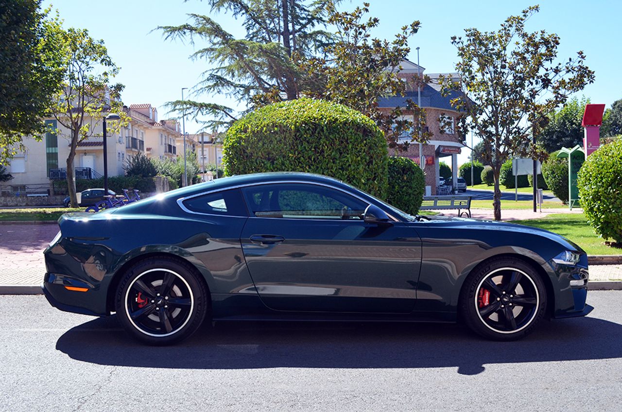 Ford Mustang Fastback Bullitt Special Edition 5.0 Ti-VCT V8 338 kW - Foto 5