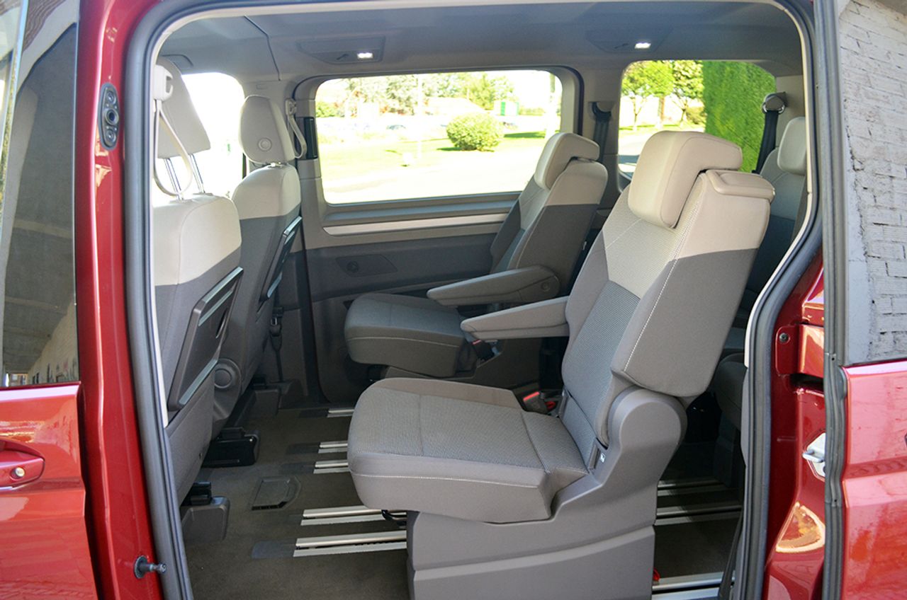 Volkswagen Multivan Multivan corto Life 2.0 TSI 150 kW T7 204cv 7 plazas - Foto 9