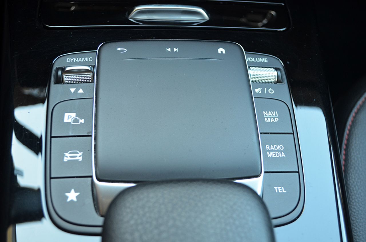 Mercedes CLA 200 d Shooting Brake 8G-DCT 150cv - Foto 27