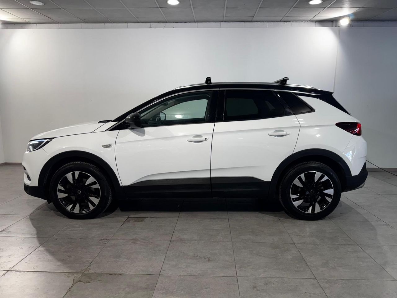 Opel Grandland X 1.5 CDTi Selective - foto 2