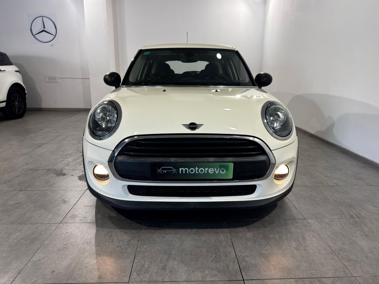 MINI Cooper COOPER F55 MINI UNO64238154307969124