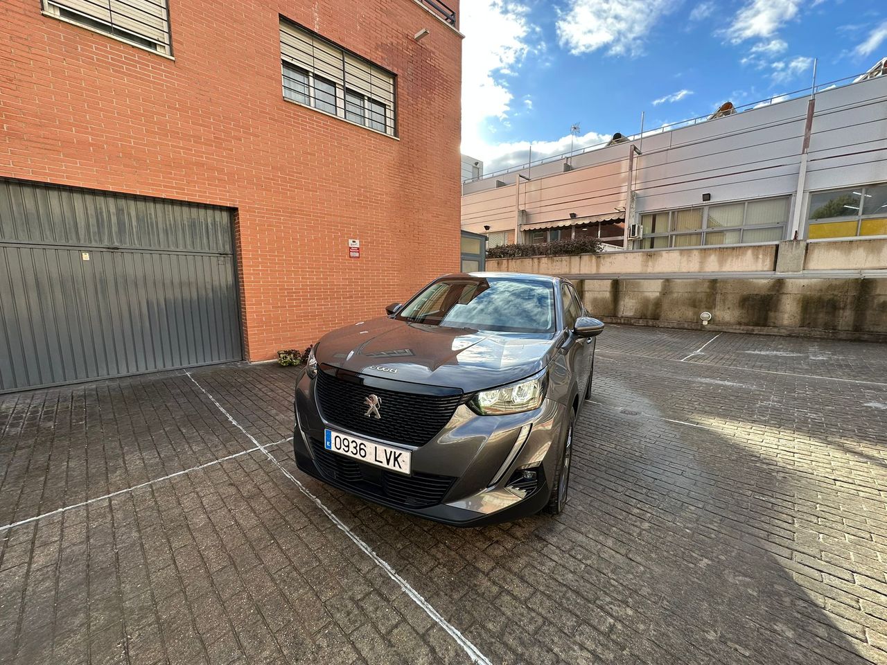 peugeot 2008 2022 / foto grande (3)