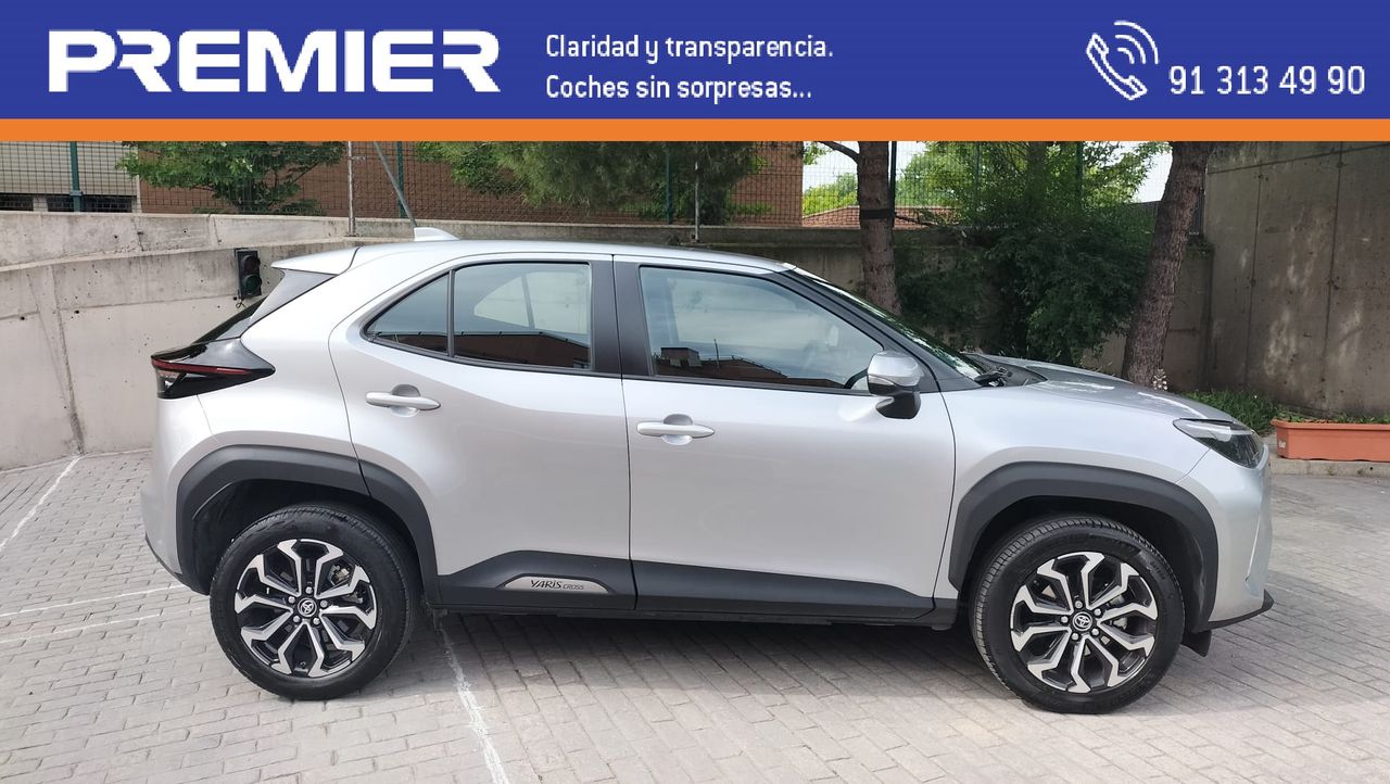 Foto toyota yaris cross 2022 /