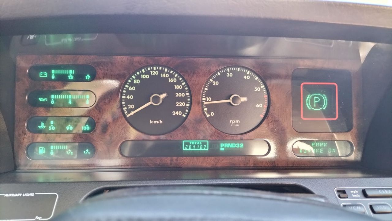 Jaguar XJ 6  Sovereign - foto 9