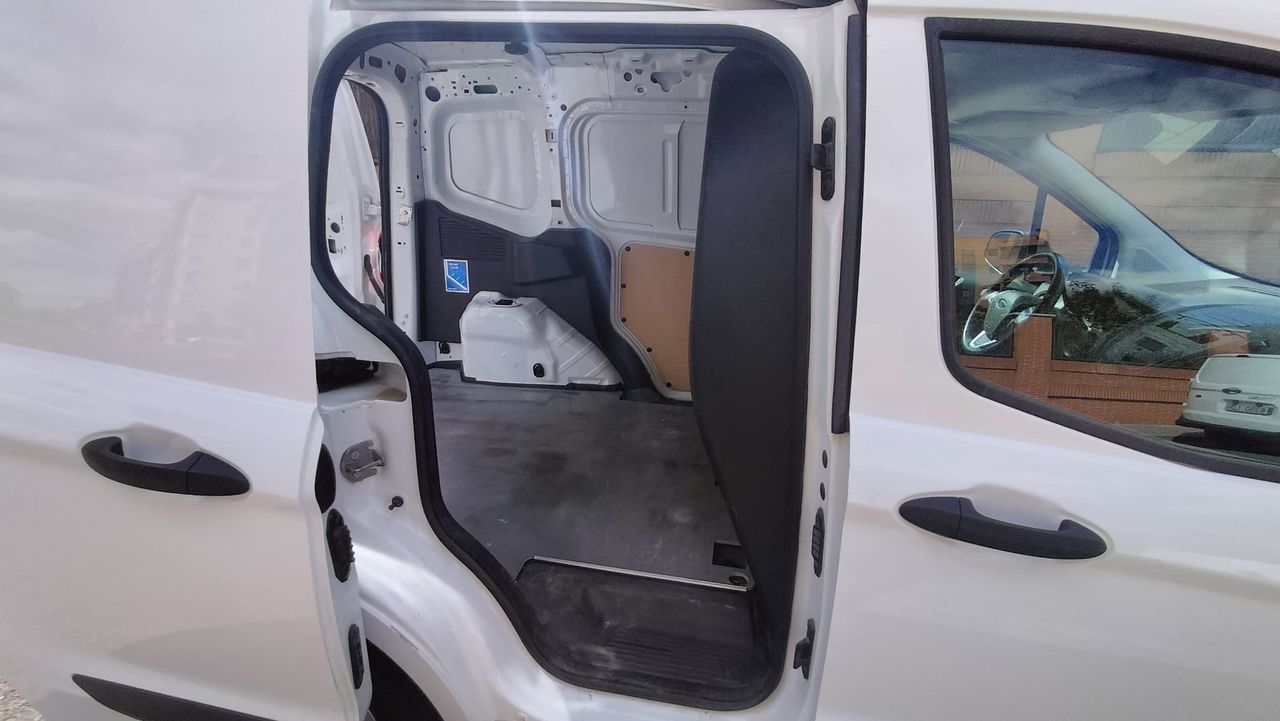 Ford Transit Courier 1.5 TDCI E6 Trend - foto 18