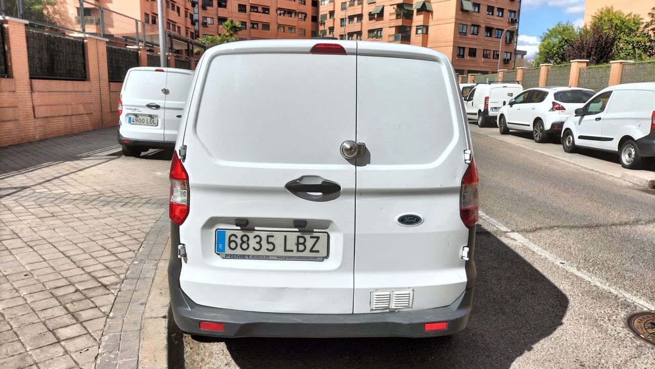 Ford Transit Courier 1.5 TDCI E6 Trend - foto 4