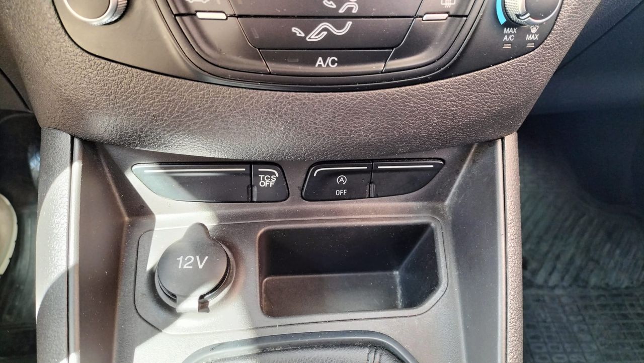 Ford Transit Courier 1.5 TDCI E6 Trend - foto 10