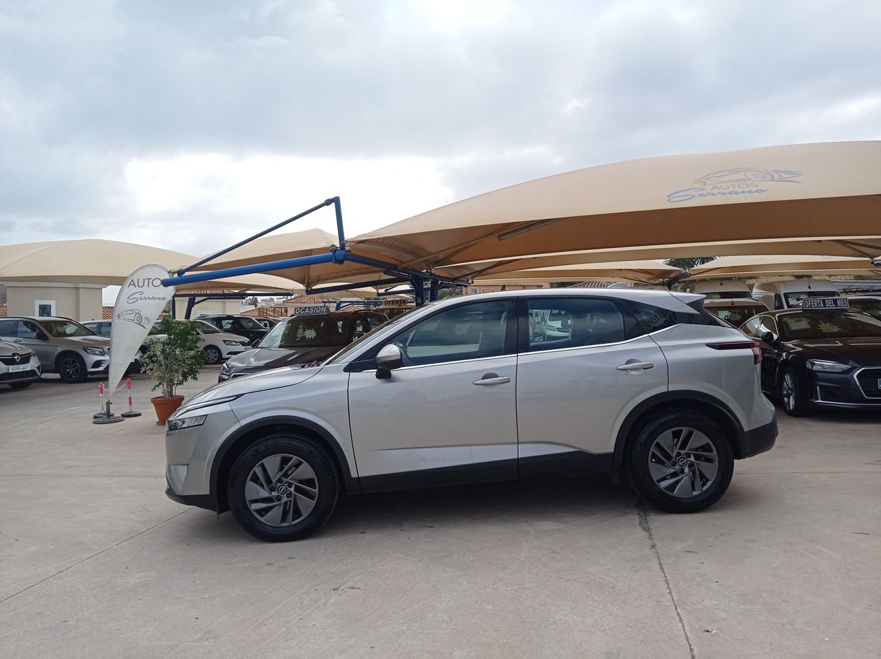 nissan qashqai 2023 / foto grande (3)