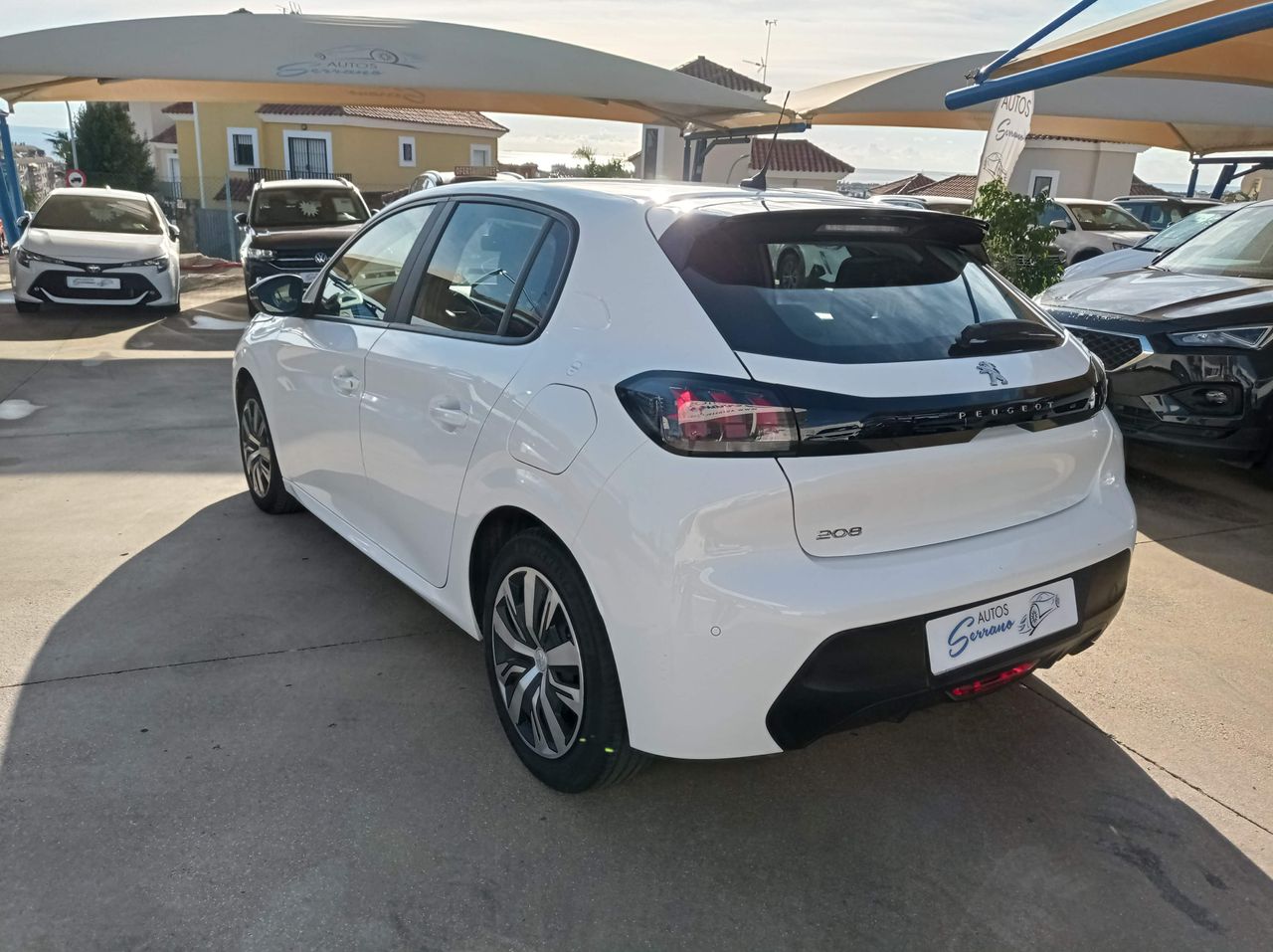peugeot 208 2023 / foto grande (3)