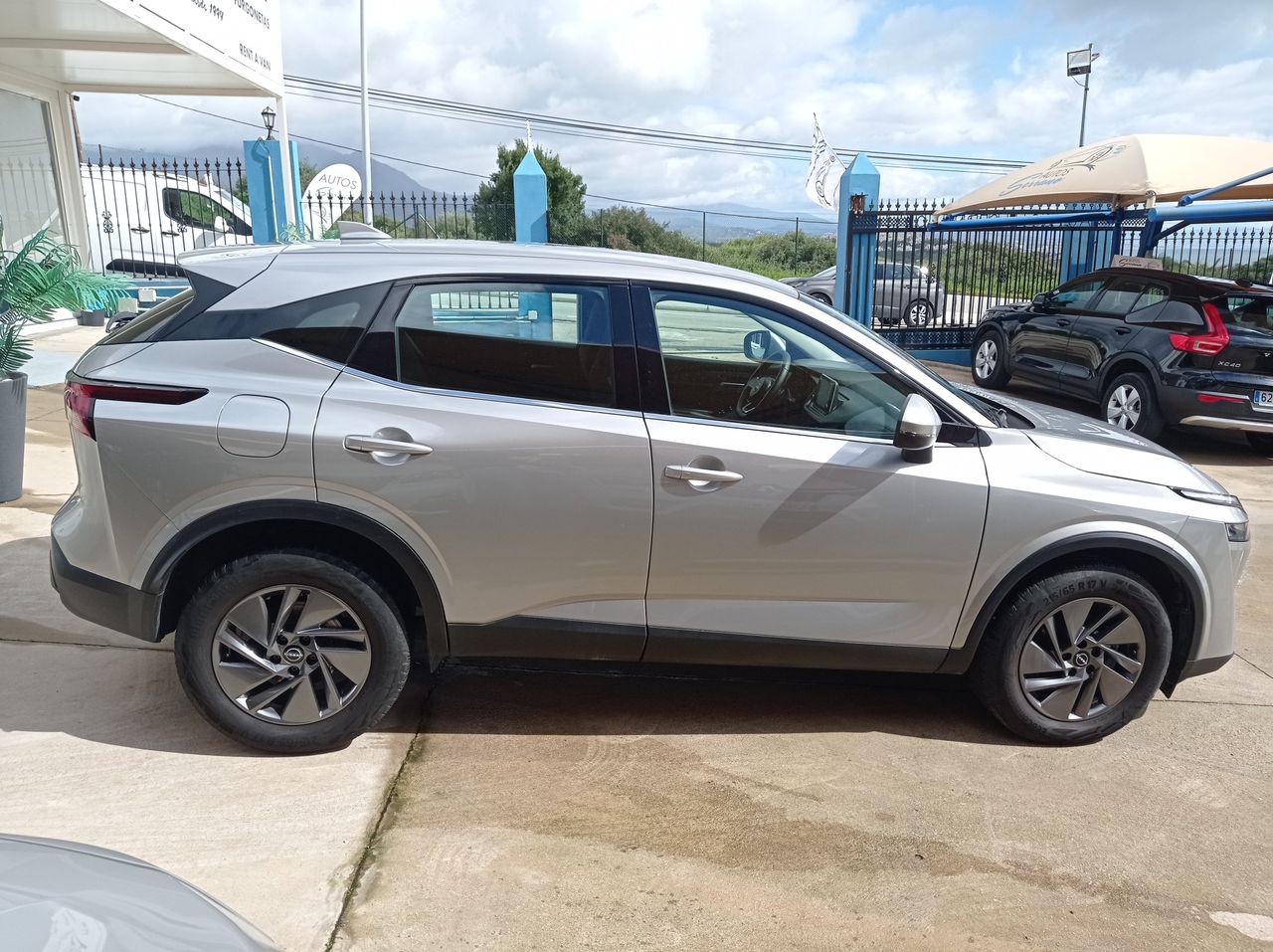 nissan qashqai 2023 / foto grande (2)