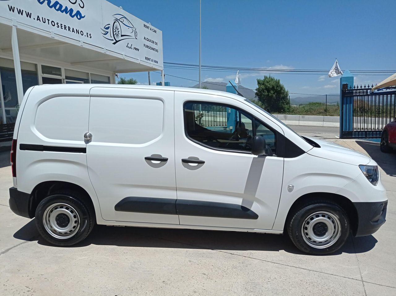 opel combo 2022 / foto grande (2)