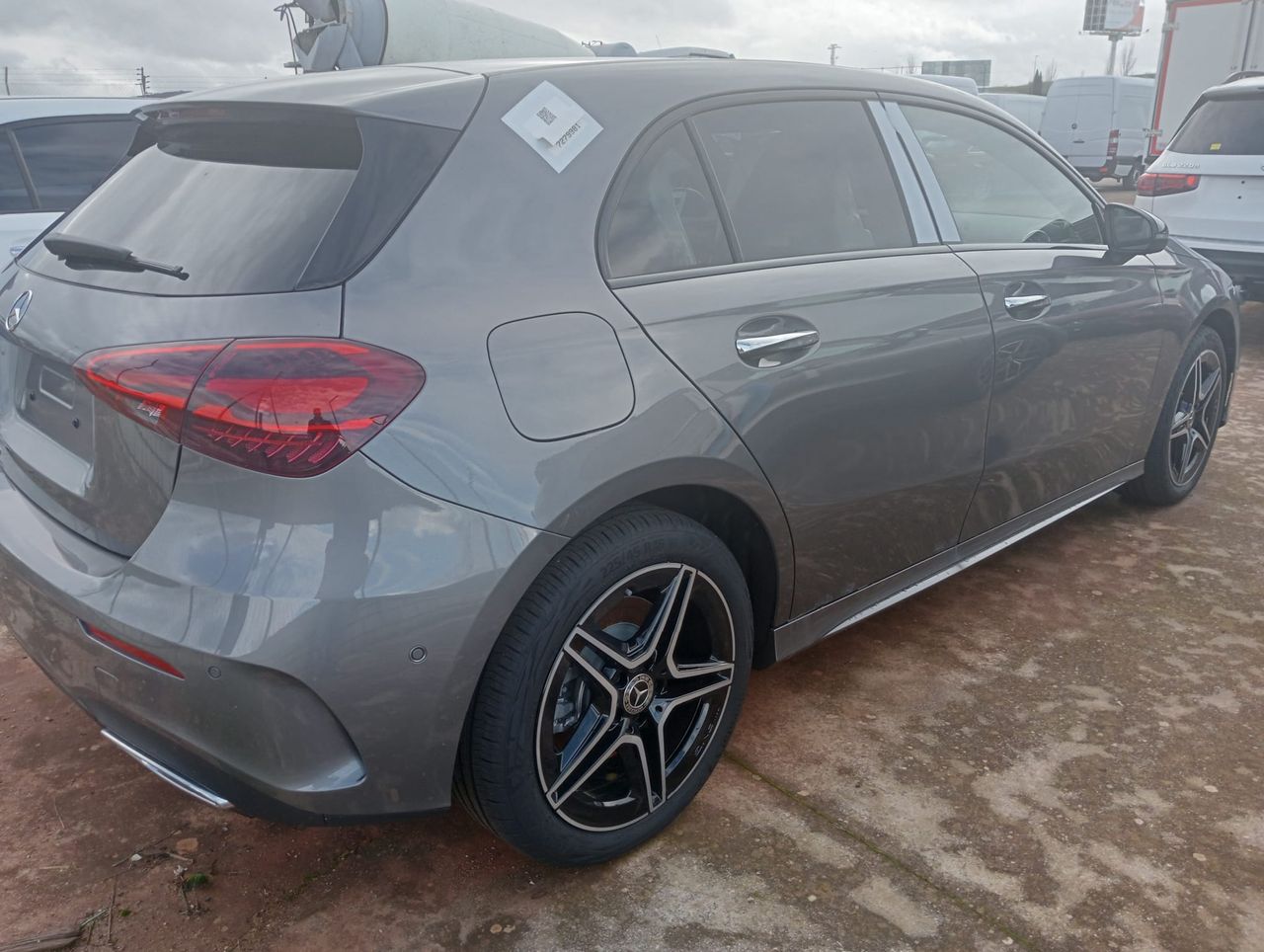 mercedes clase a 2023 / foto grande (3)