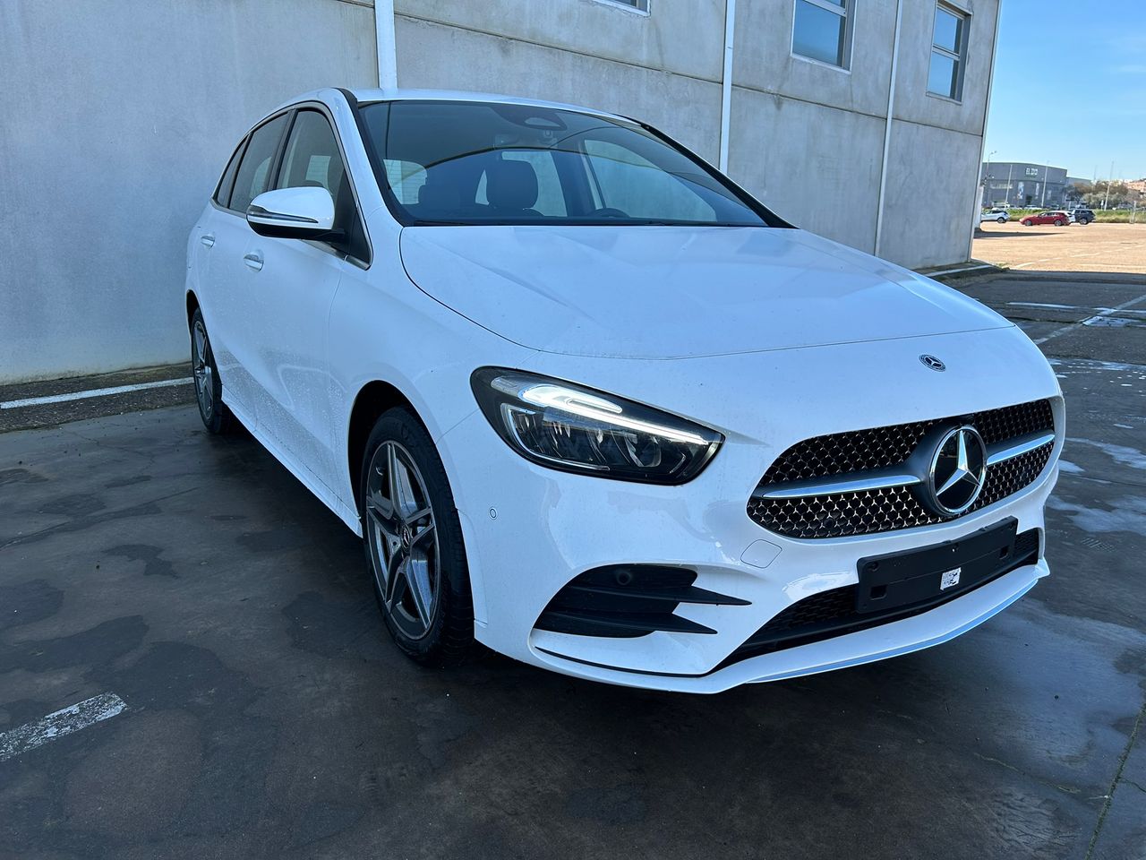 mercedes clase b 2023 / foto grande (3)