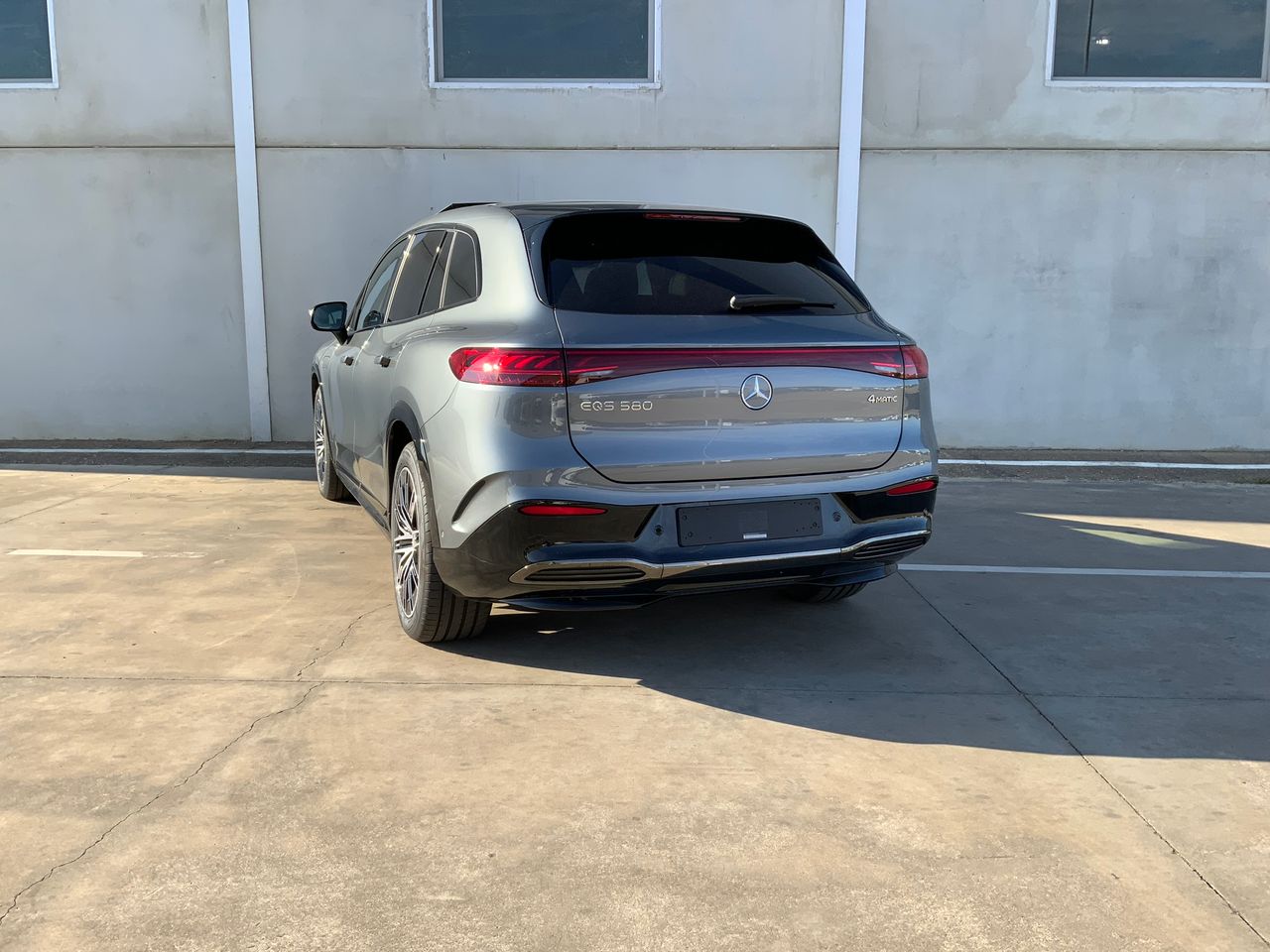 mercedes eqs 2023 / foto grande (3)