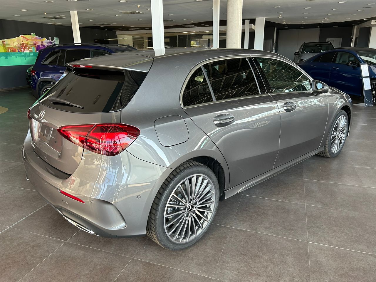 mercedes clase a 2024 / foto grande (2)