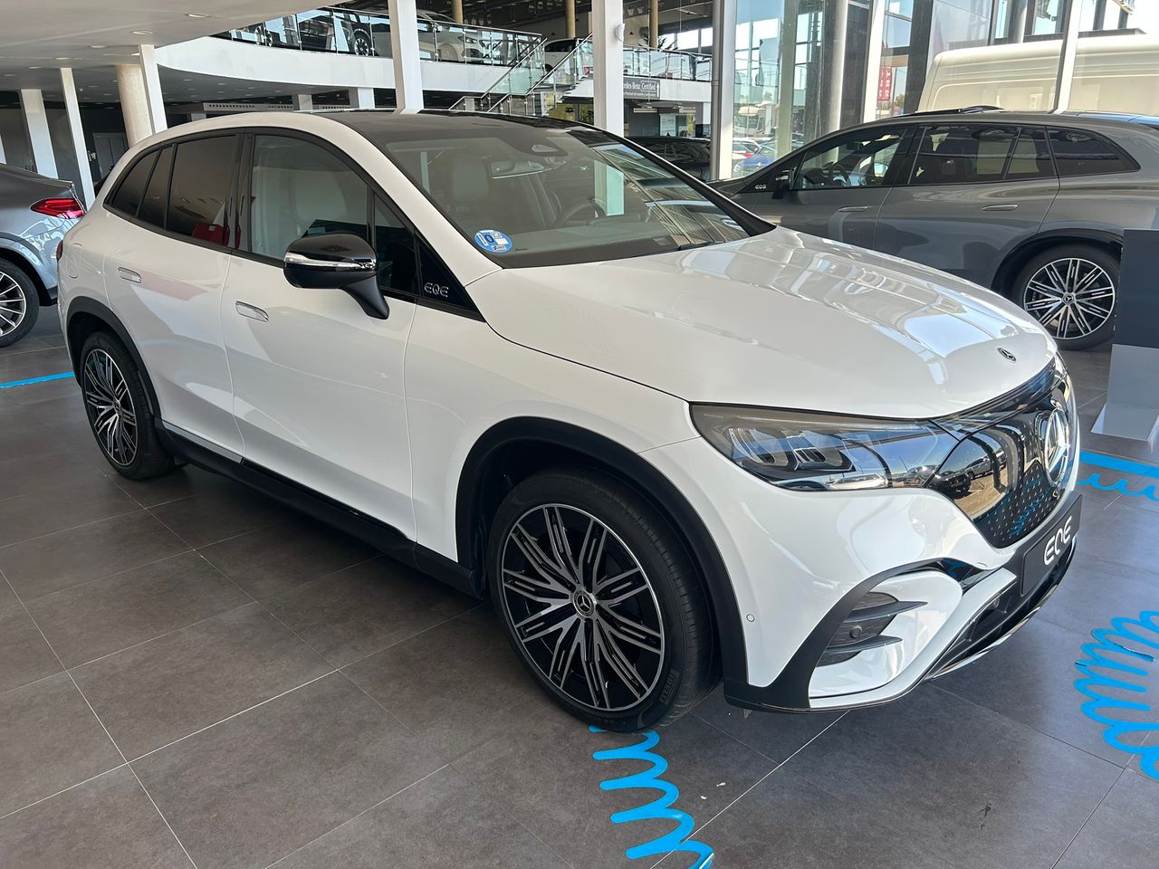 mercedes eqe 2025 / foto grande (2)