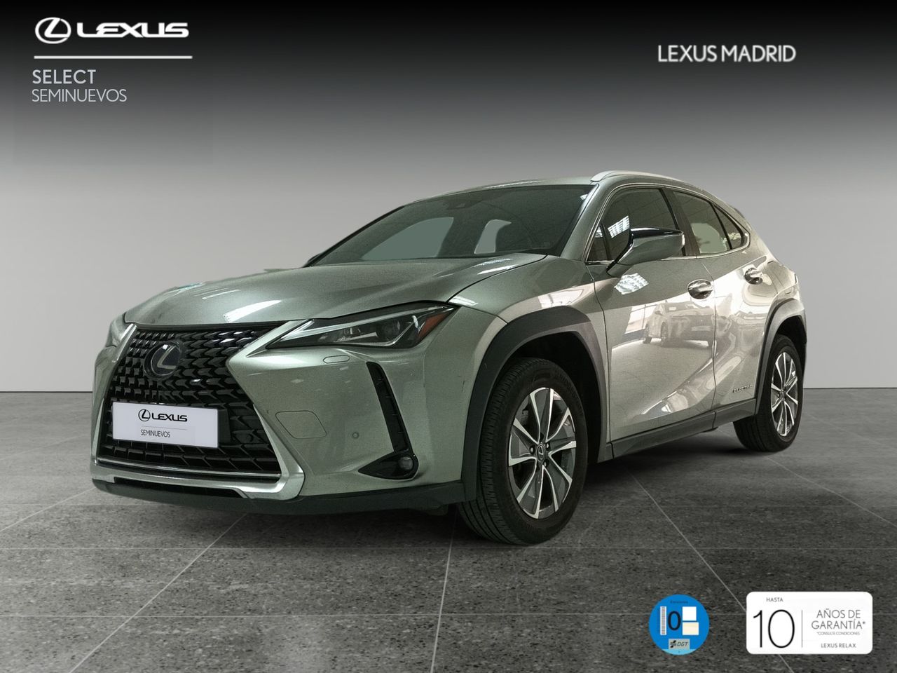Volvo c40 plateado  de segunda mano - lexus ux 2021 /
