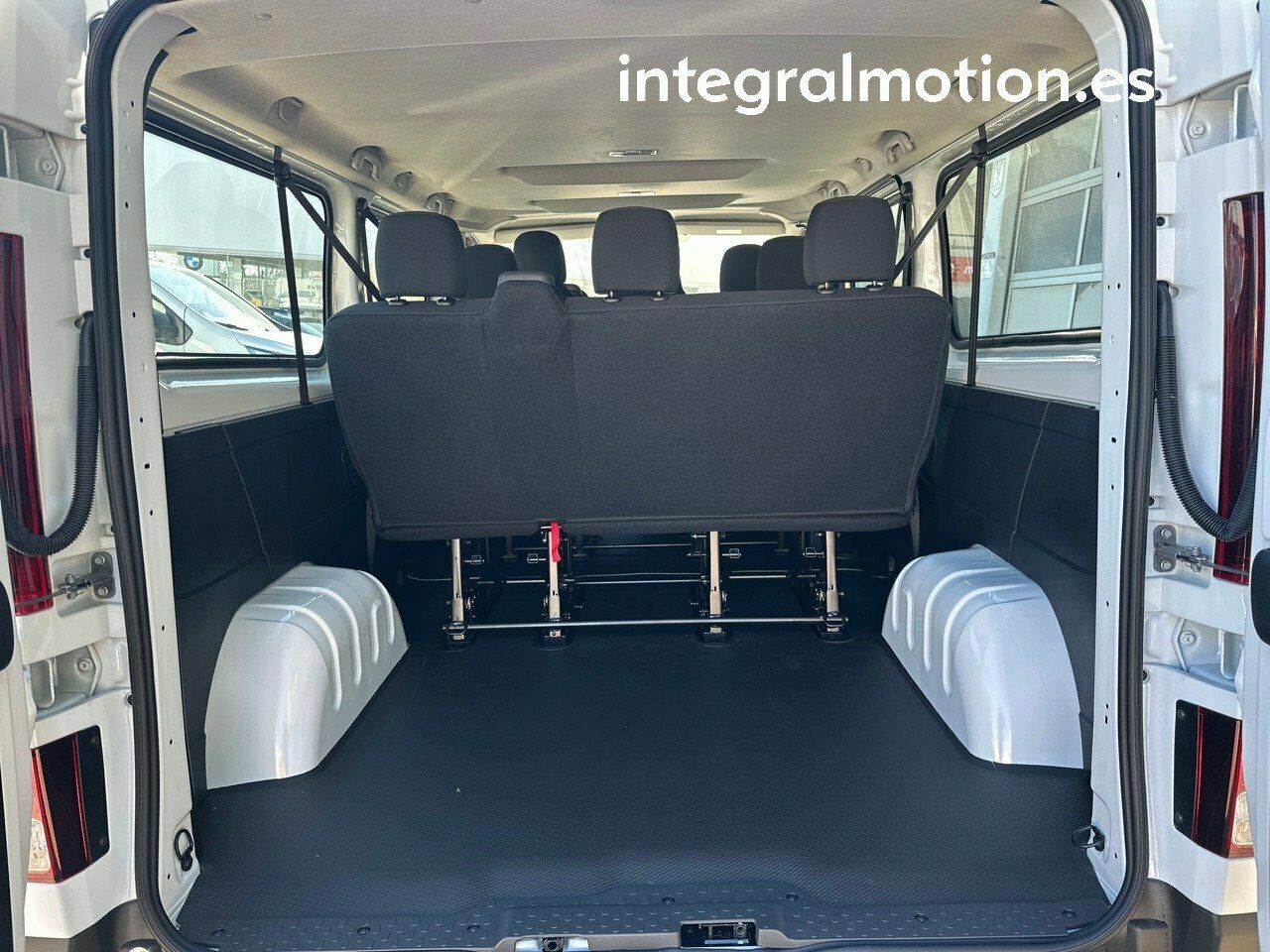 renault trafic 2024 / foto grande (3)