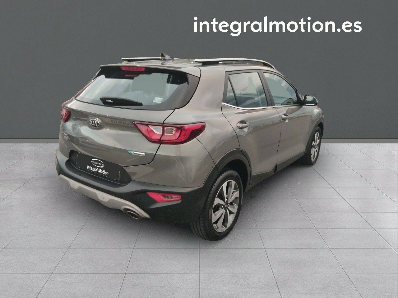 kia stonic 2021 / foto grande (2)