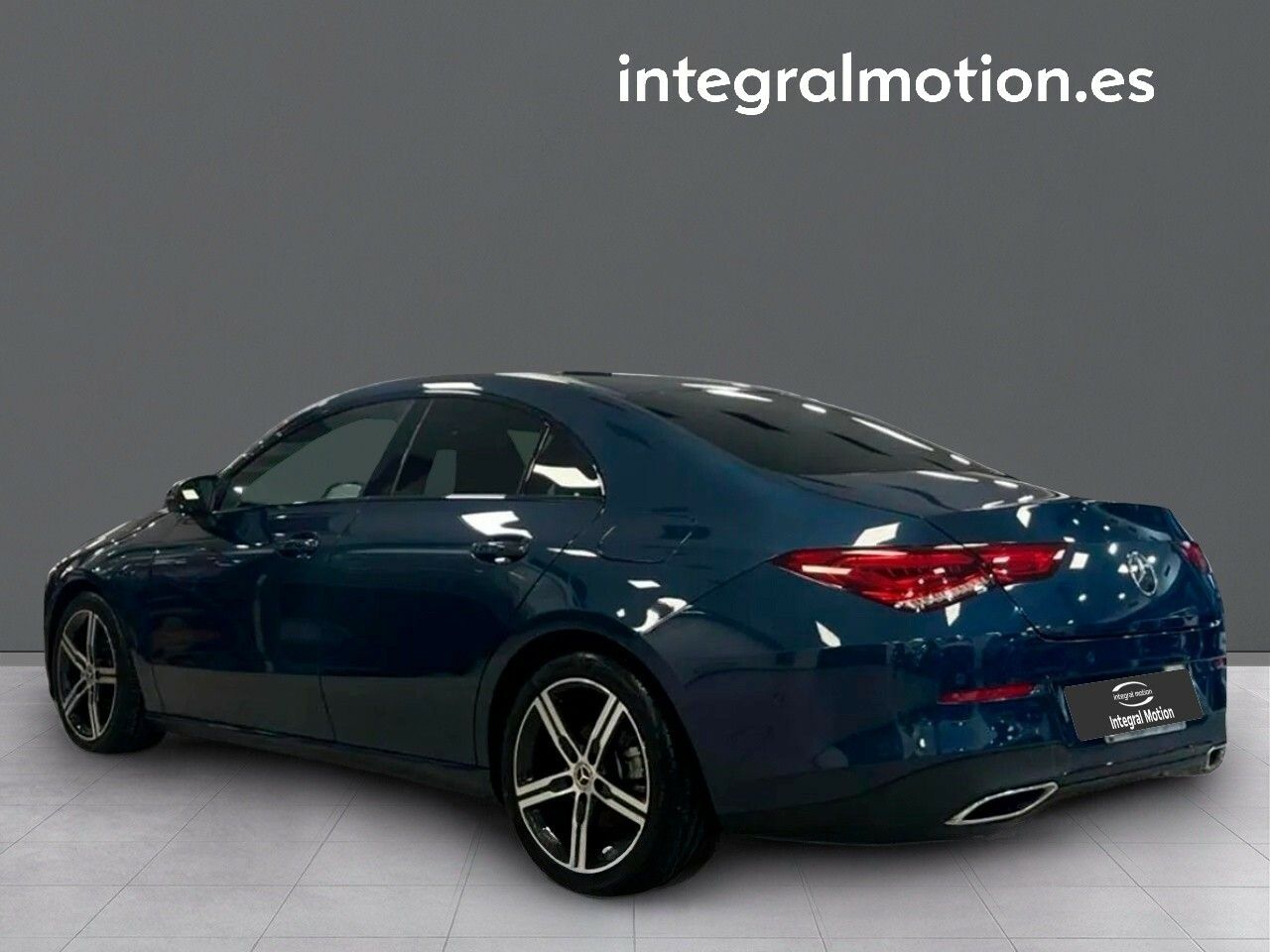 mercedes cla 2023 / foto grande (3)