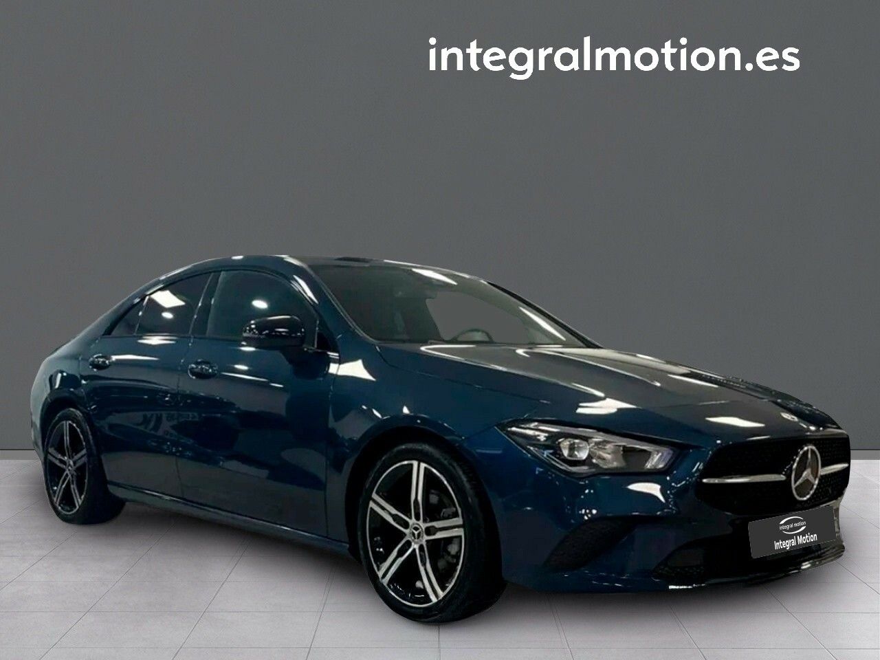 mercedes cla 2023 / foto grande (2)