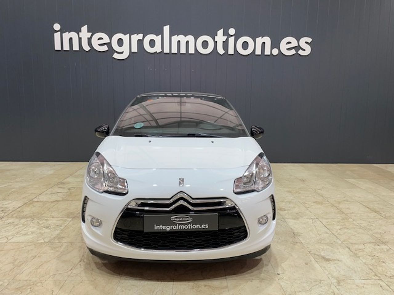 ds automobiles ds 3 2016 / foto grande (2)