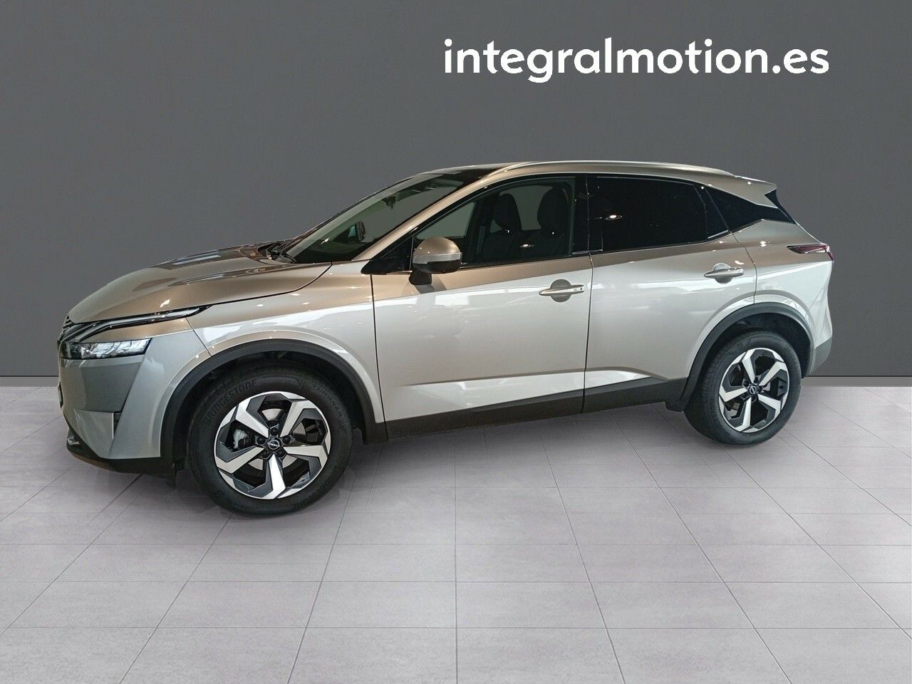 Volkswagen multivan 2024 venta  de segunda mano - nissan qashqai 2024 /