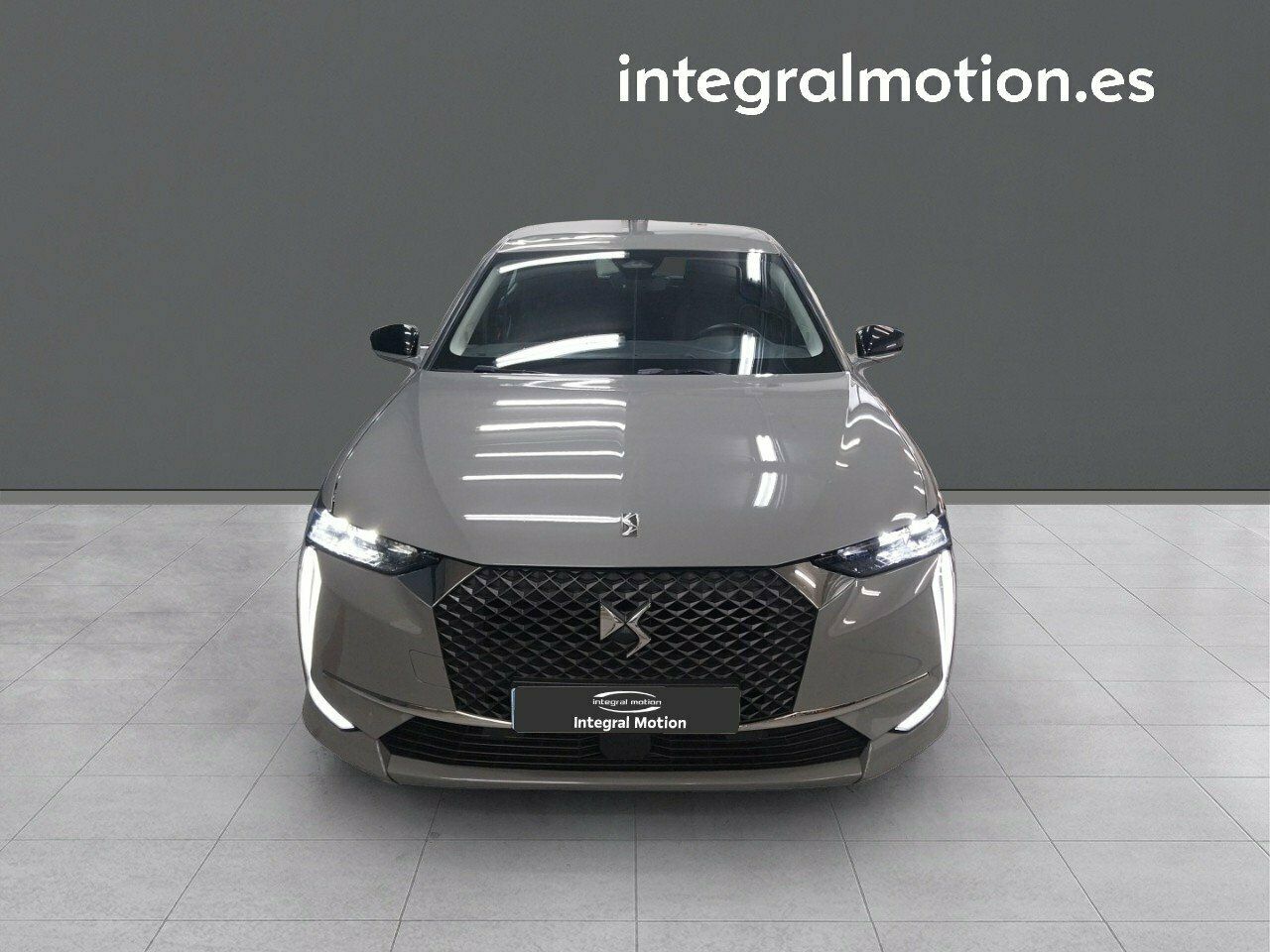 ds automobiles ds 4 2023 / foto grande (2)