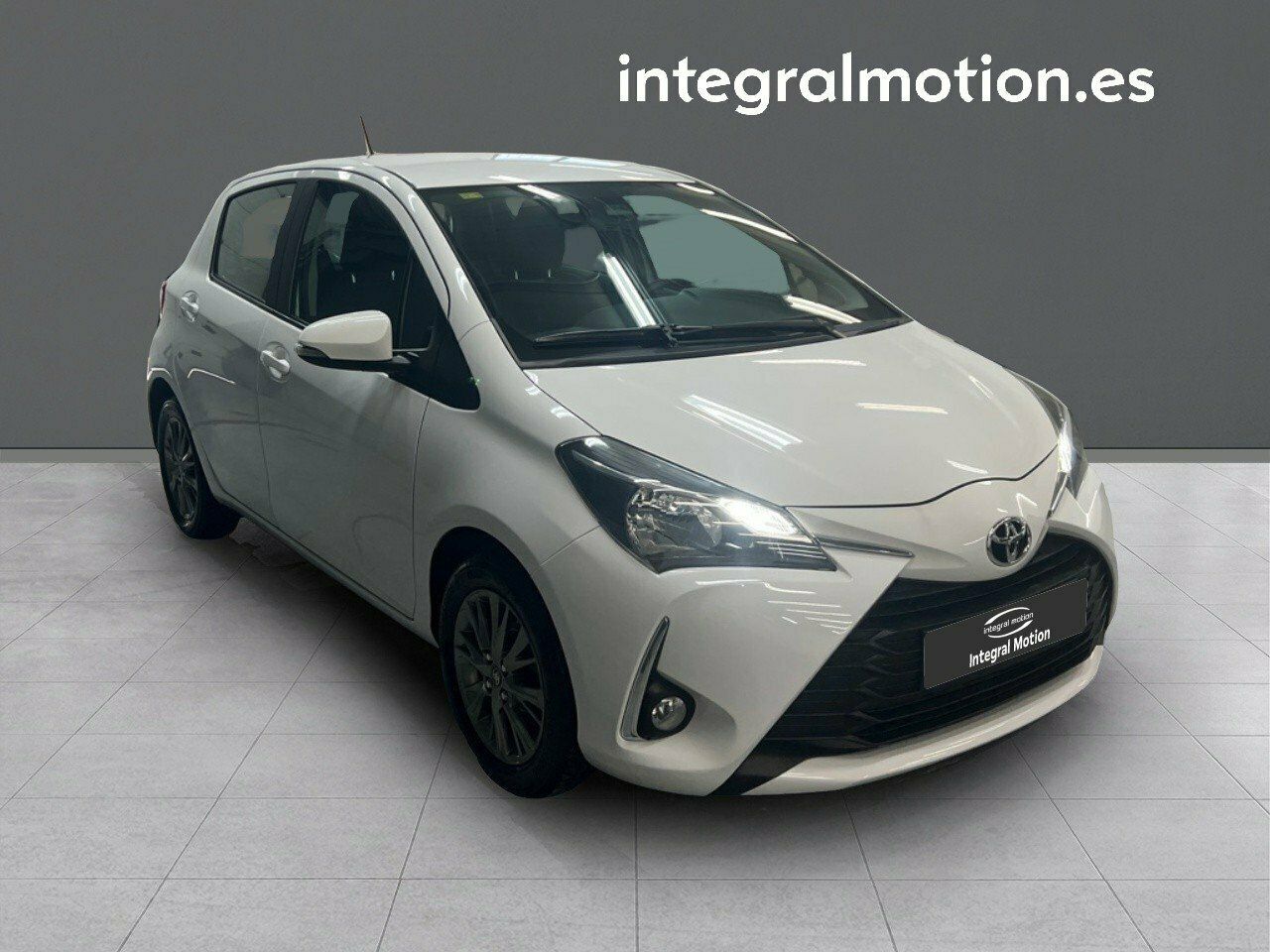 toyota yaris 2018 / foto grande (3)
