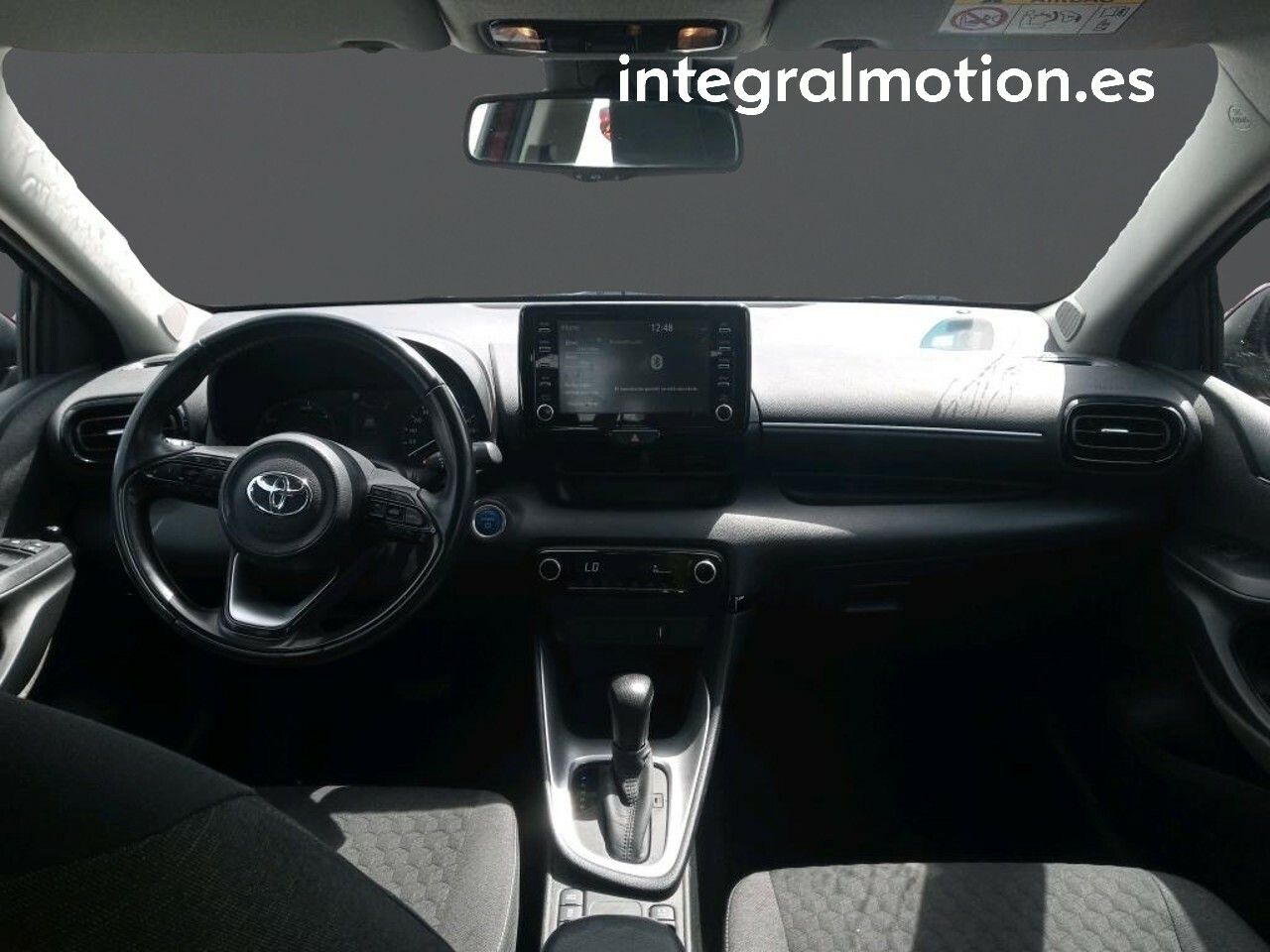 toyota yaris 2021 / foto grande (3)