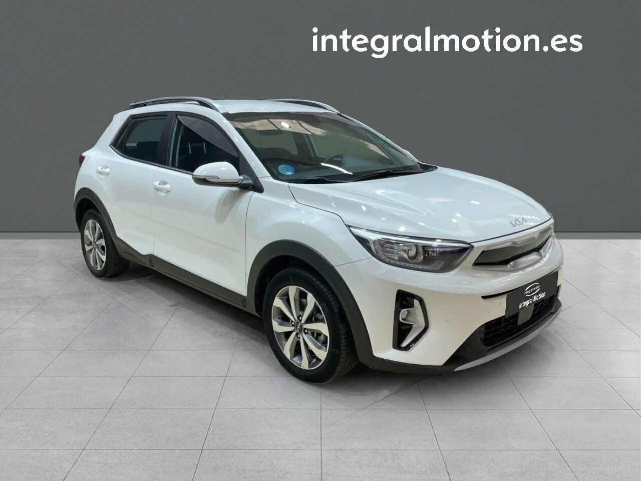 kia stonic 2022 / foto grande (3)