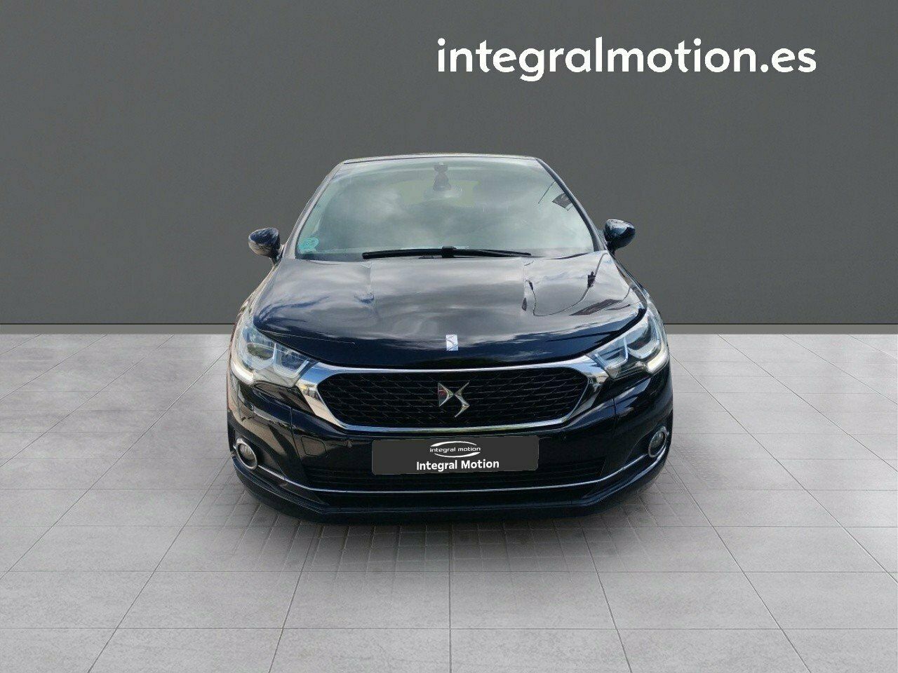 ds ds 4 2017 / foto grande (2)