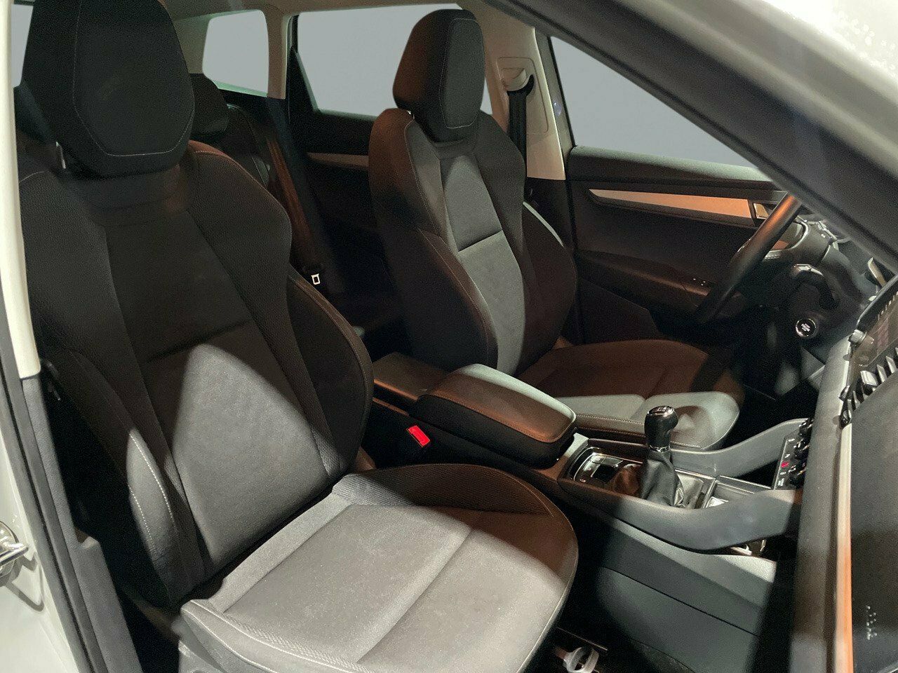 skoda karoq 2022 / foto grande (3)