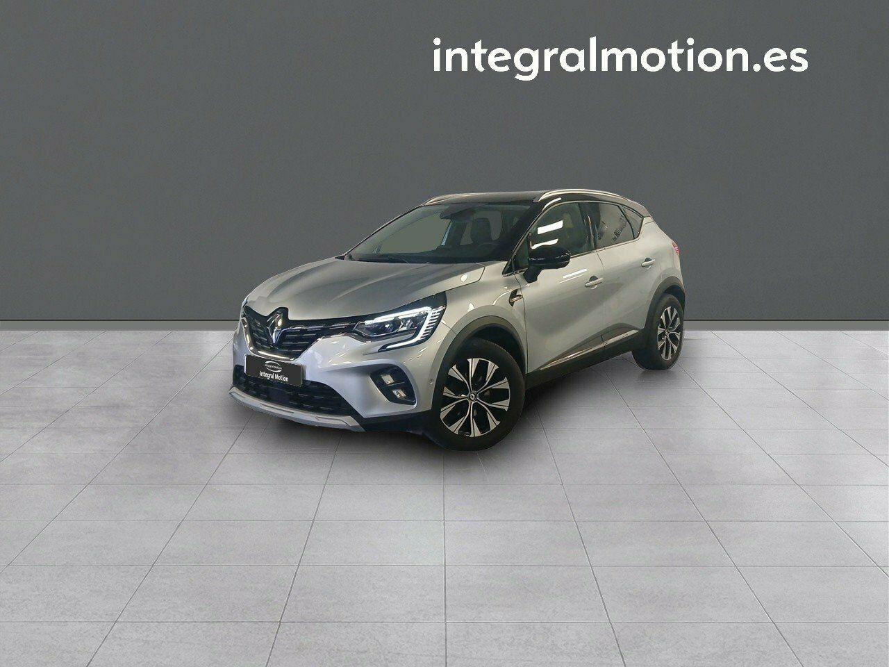 renault captur 2024 /
